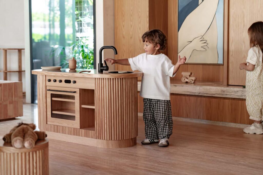 Fluted Oval Kitchenette - Natural