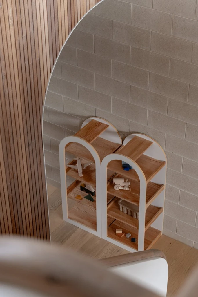 Arched Shelf