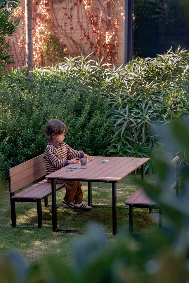 Jarrah U-Frame Outdoor Rectangle Table