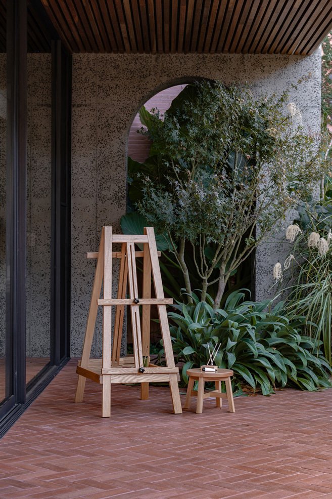 Toddler Easel