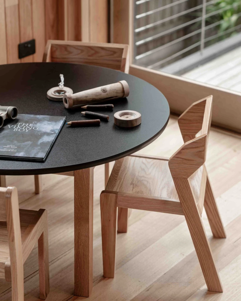 Table Top Round White 900mm