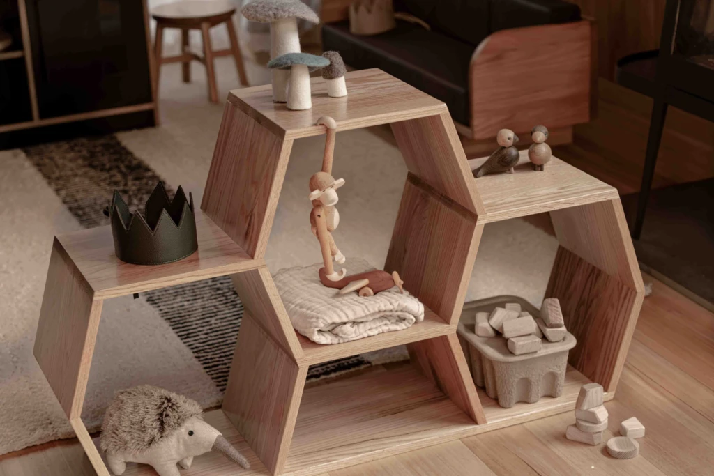Honeycomb Shelf, Low