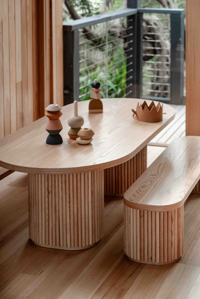 Fluted Oval Table