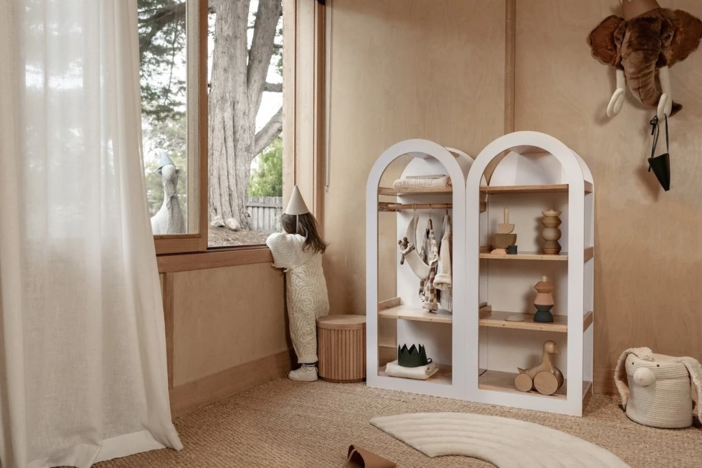 Arched Dresser