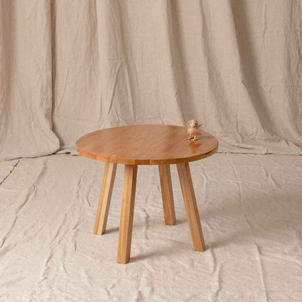 Round Oak Table 450H