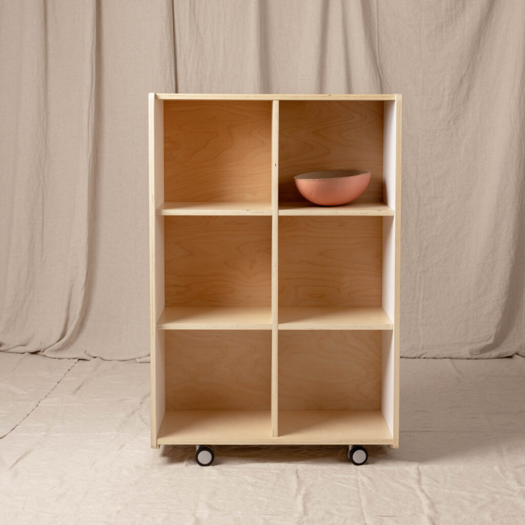 6 Hole Cubby Vertical, White and Natural