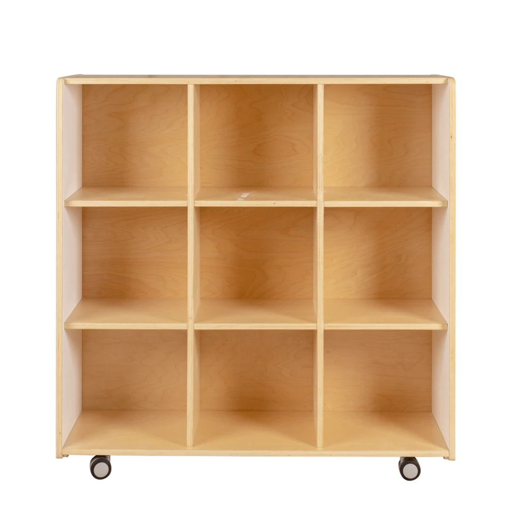 9 Hole Cubby, White and Natural