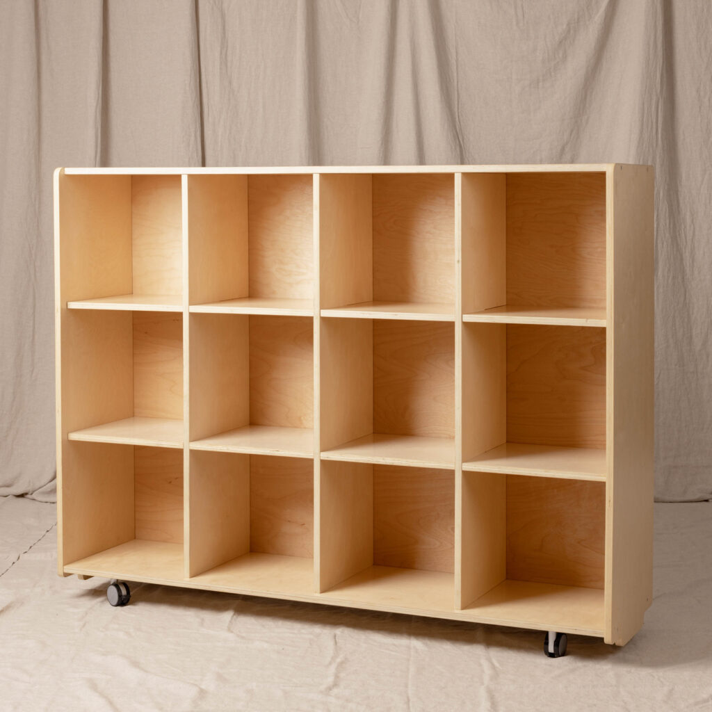 12 Hole Cubby, Natural